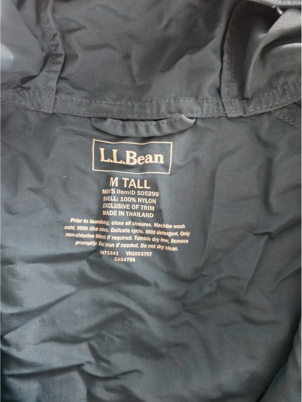 LL Bean Men’s 1/2 Zip Aztec Color block Anorak Hooded Windbreaker M Tall VTG
